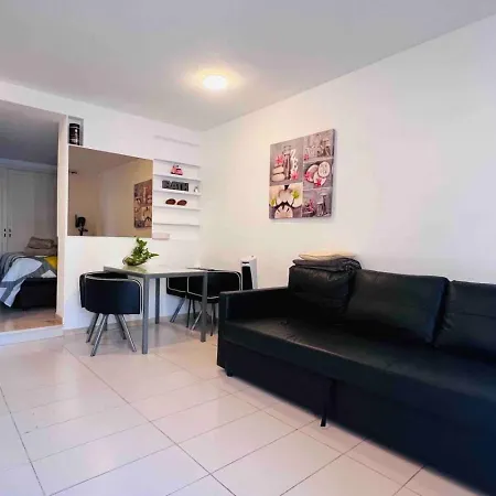 아파트 Americas Camison With Pool And Patio 7 By Tenerife365 *