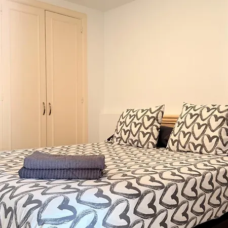 아파트 Americas Camison With Pool And Patio 7 By Tenerife365 *